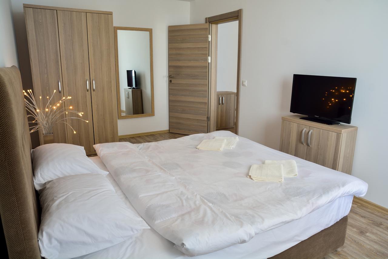 Oceana Summerland Apartment Mamaia Eksteriør billede